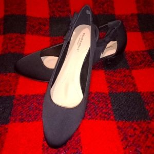 Black Fabric 1.5" Kitten Heel-💥BRAND NEW-NEVER WORN💥-Cloudwalkers by Avenue